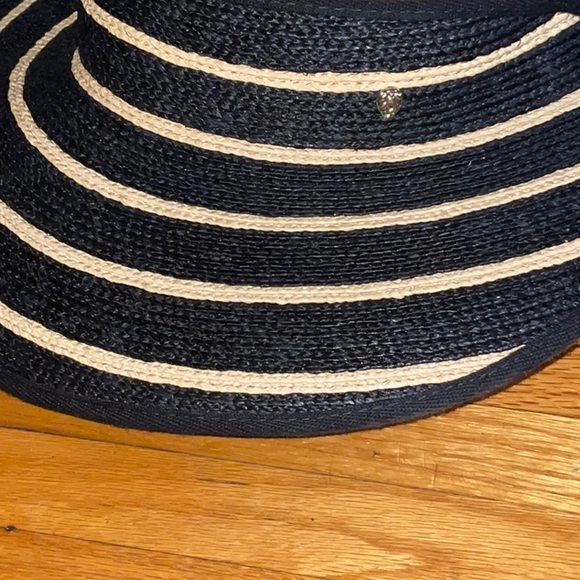 HELEN KAMINSKI Mita Packable Raffia Visor - Picture 12 of 14